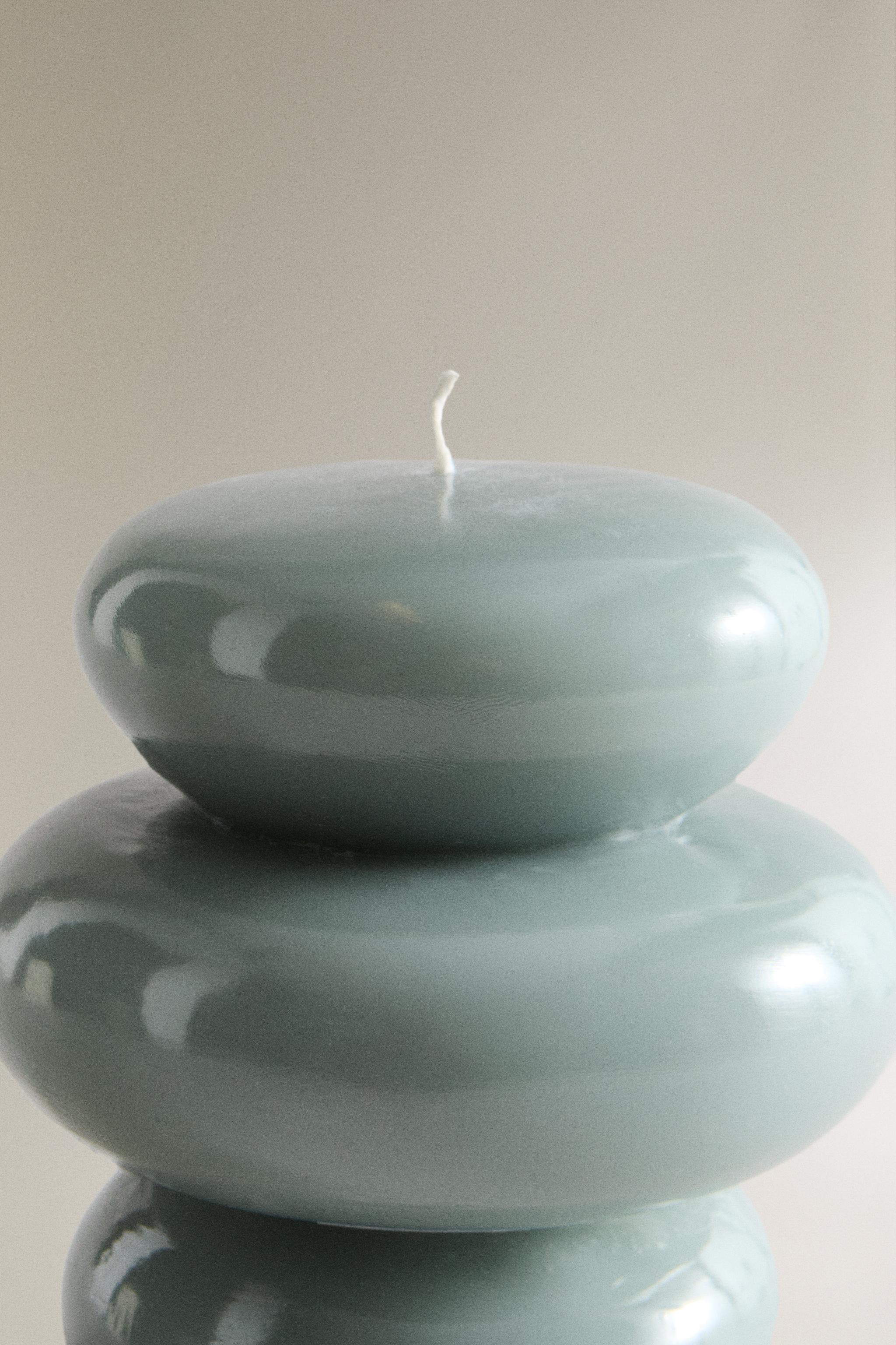 STONE DESIGN CANDLE