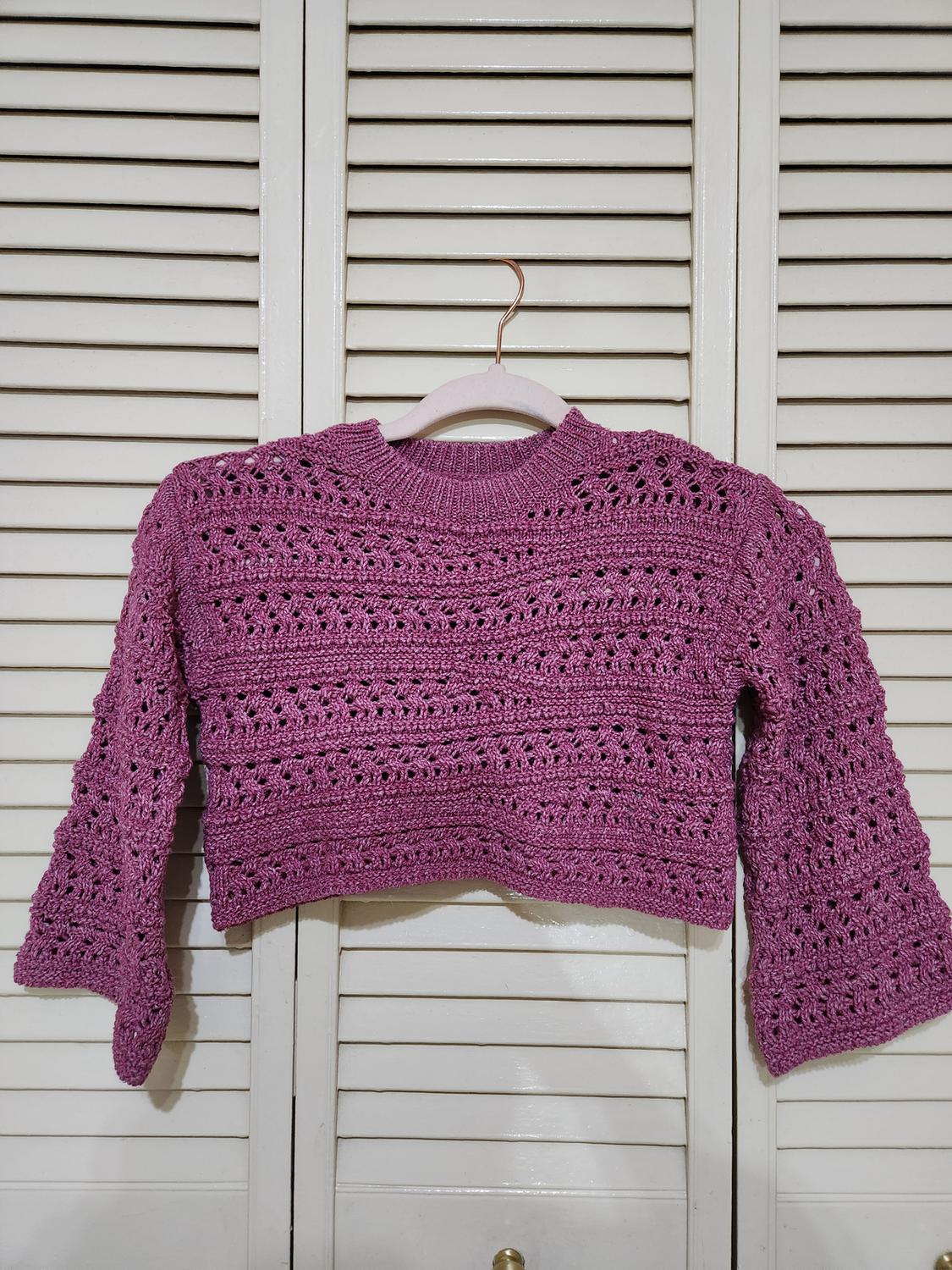 CROP STRUCTURED SWEATER