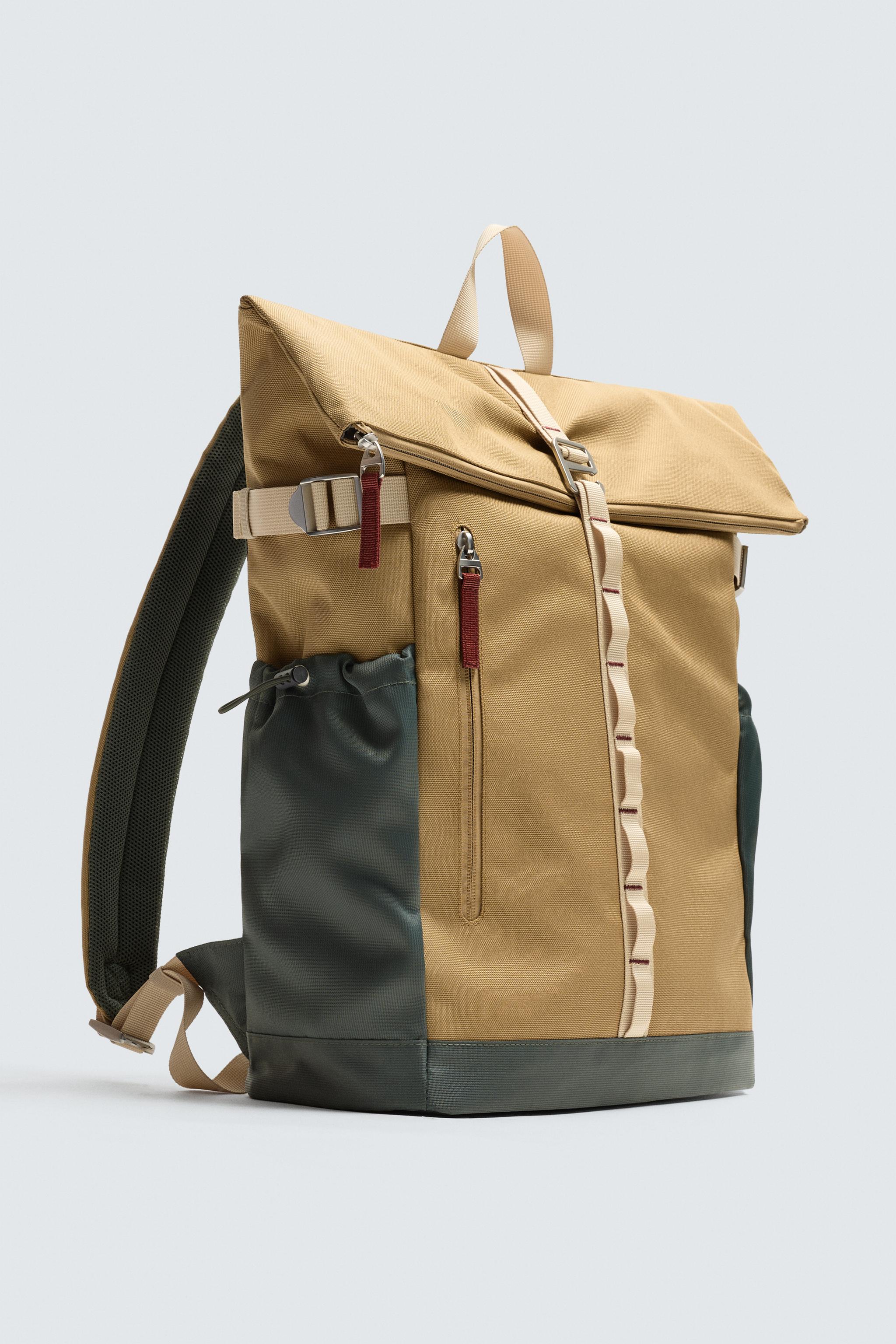 TECHNICAL FLAP BACKPACK