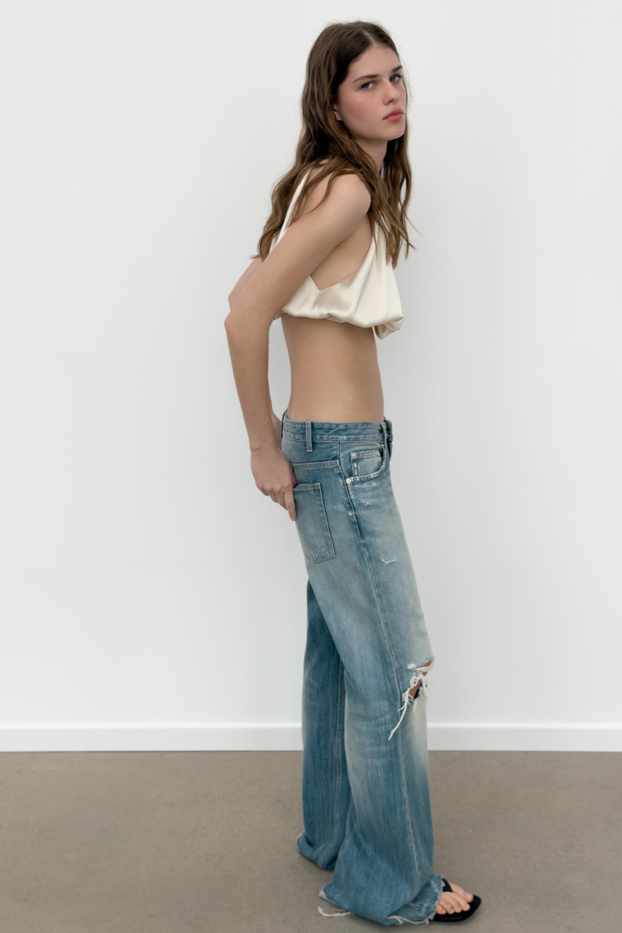 SATIN BALLOON HALTER CROP TOP