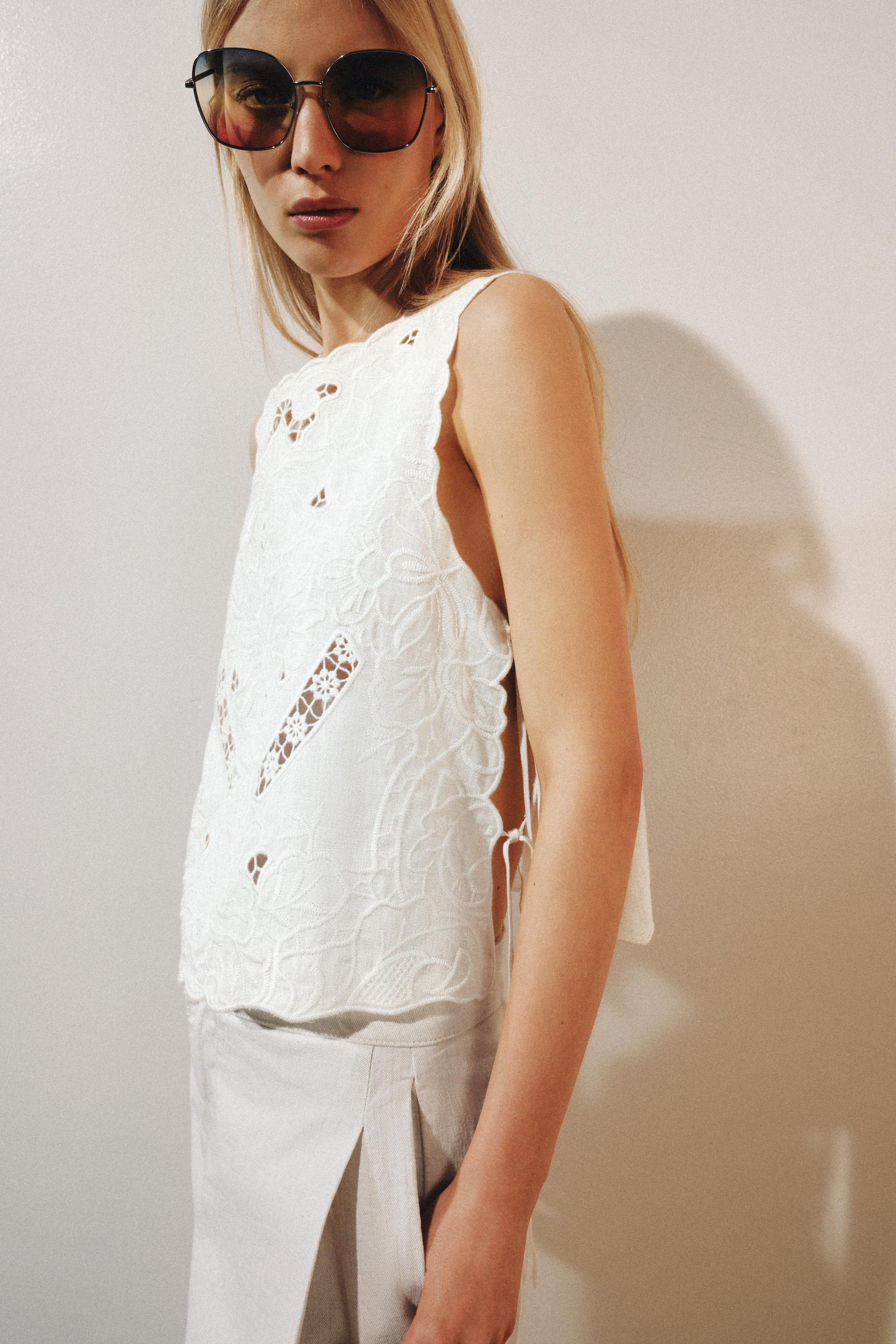 Zara ZW COLLECTION İŞLEMELİ BLUZ görsel 2