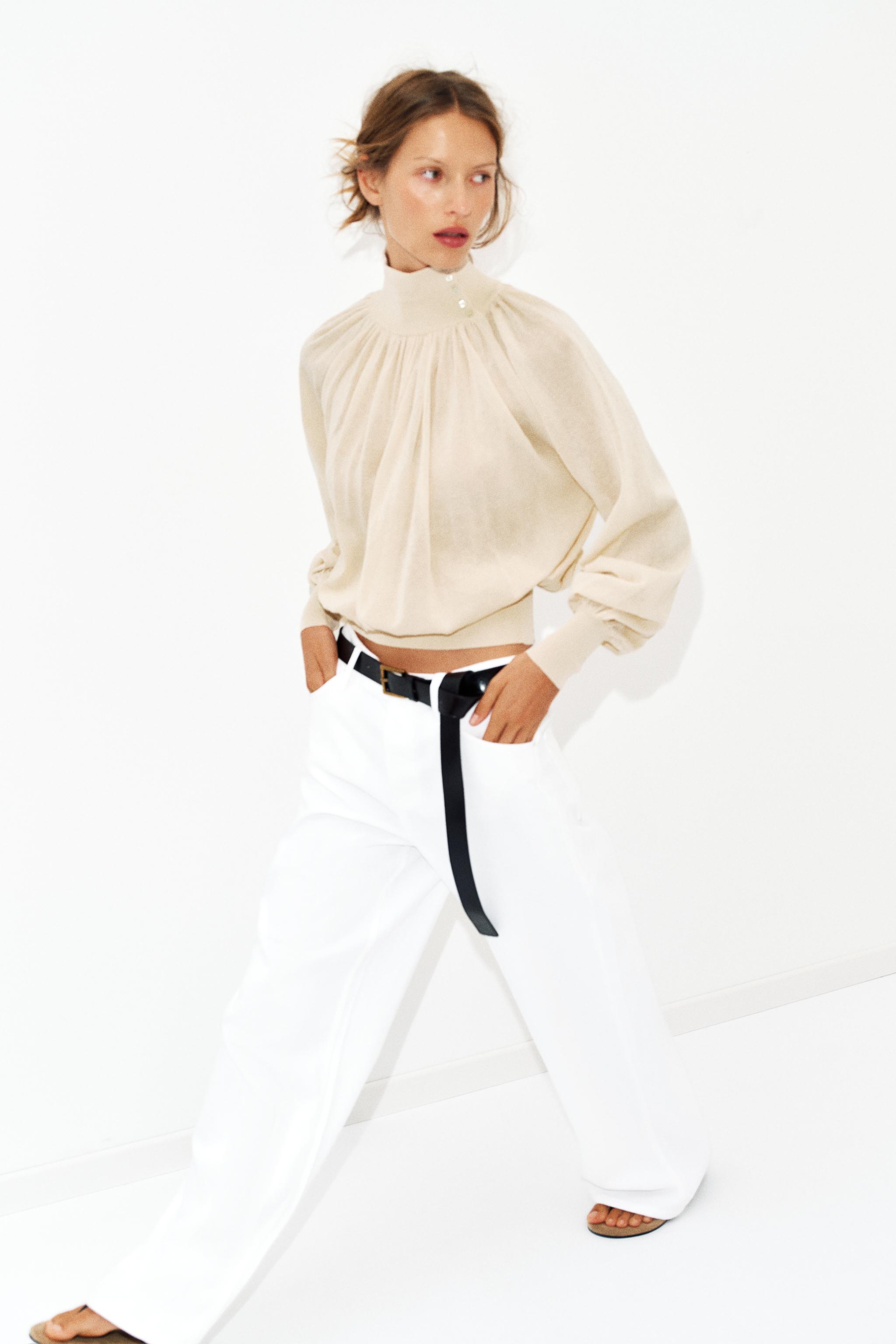 COMBINATION KNIT FLOWY BLOUSE