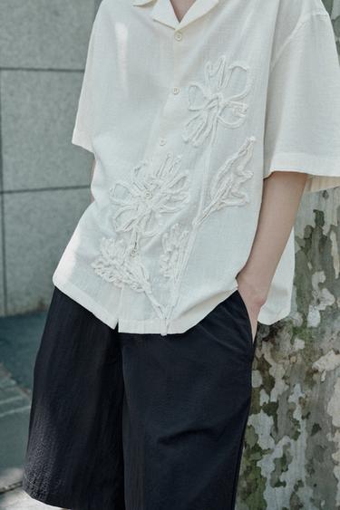 Zara 科技布料褶飾短褲 - 黑色
