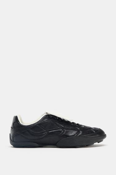 RUNNING TRAINERS - Black by Zara
