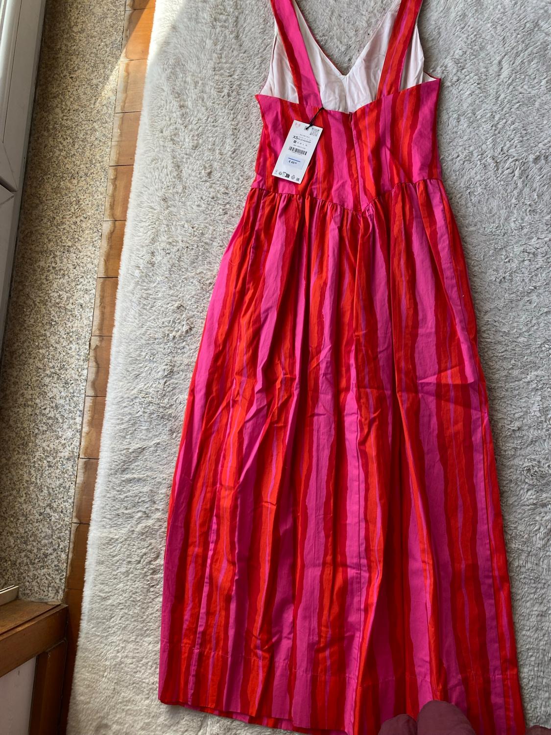 STRIPED DRESS WITH FROGGING DETAIL - Image 4