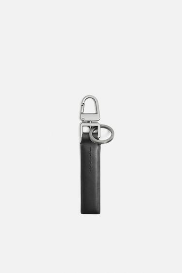 КОЖАНЫЙ БРЕЛОК — Черный от Zara