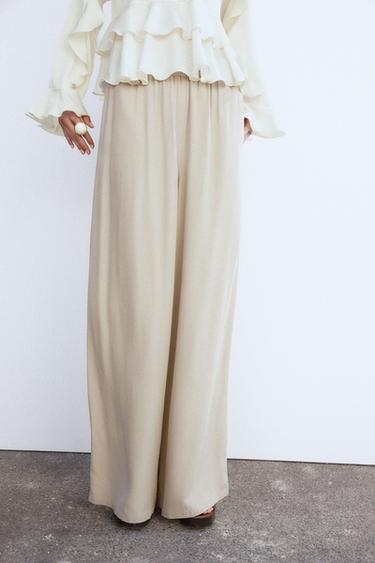 WIDE-LEG TROUSERS WITH ELASTIC WAISTBAND - Light camel by Zara - Image 3