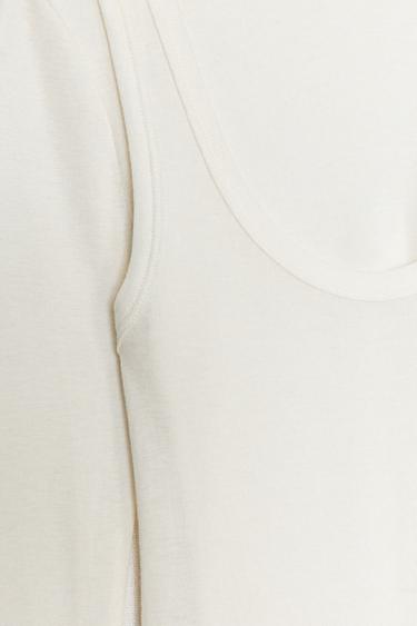 T-SHIRT COL MONTANT SUPERPOSITION - Écru de Zara - Image 5