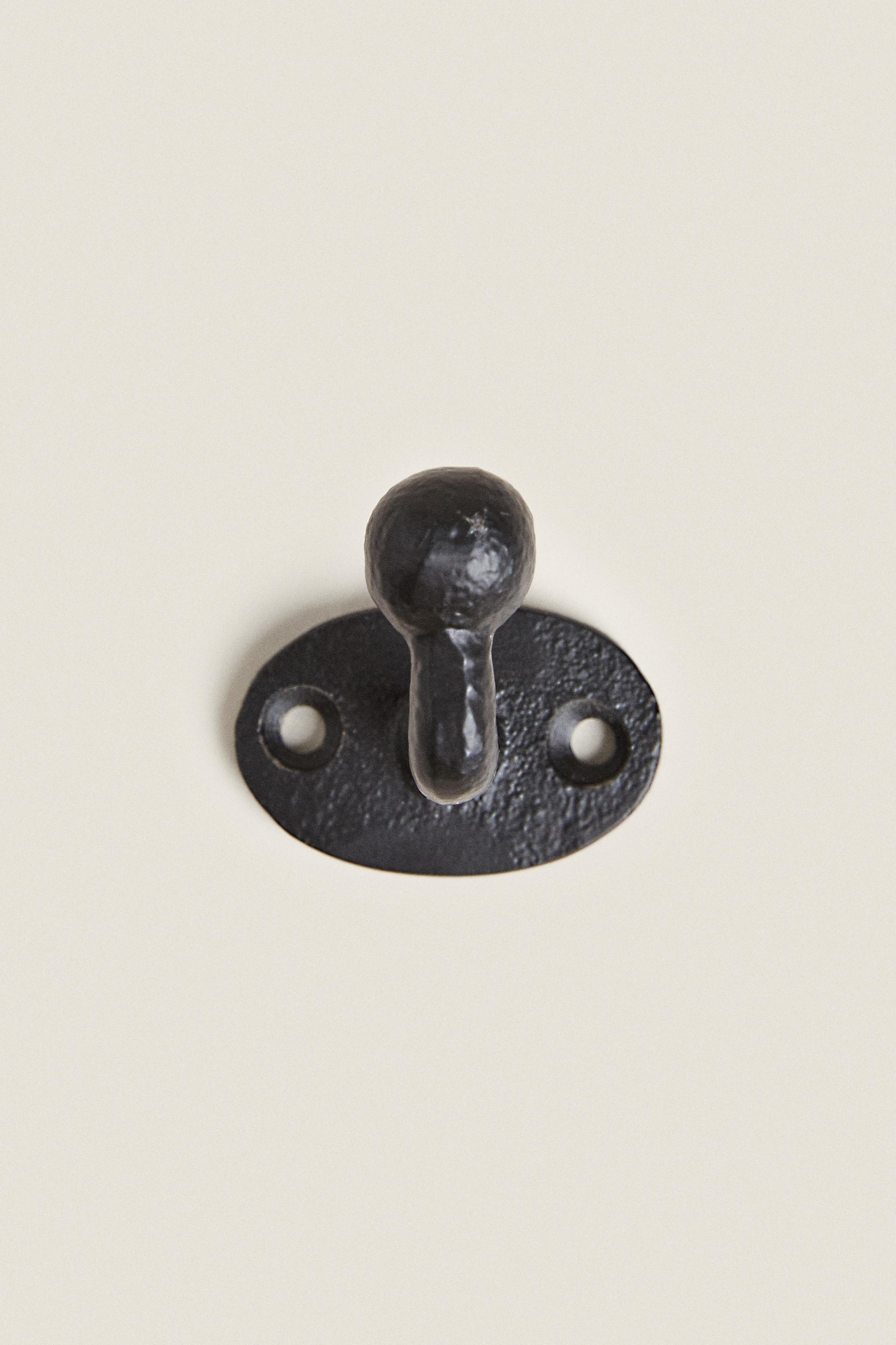 PORTE-MANTEAU EN FER