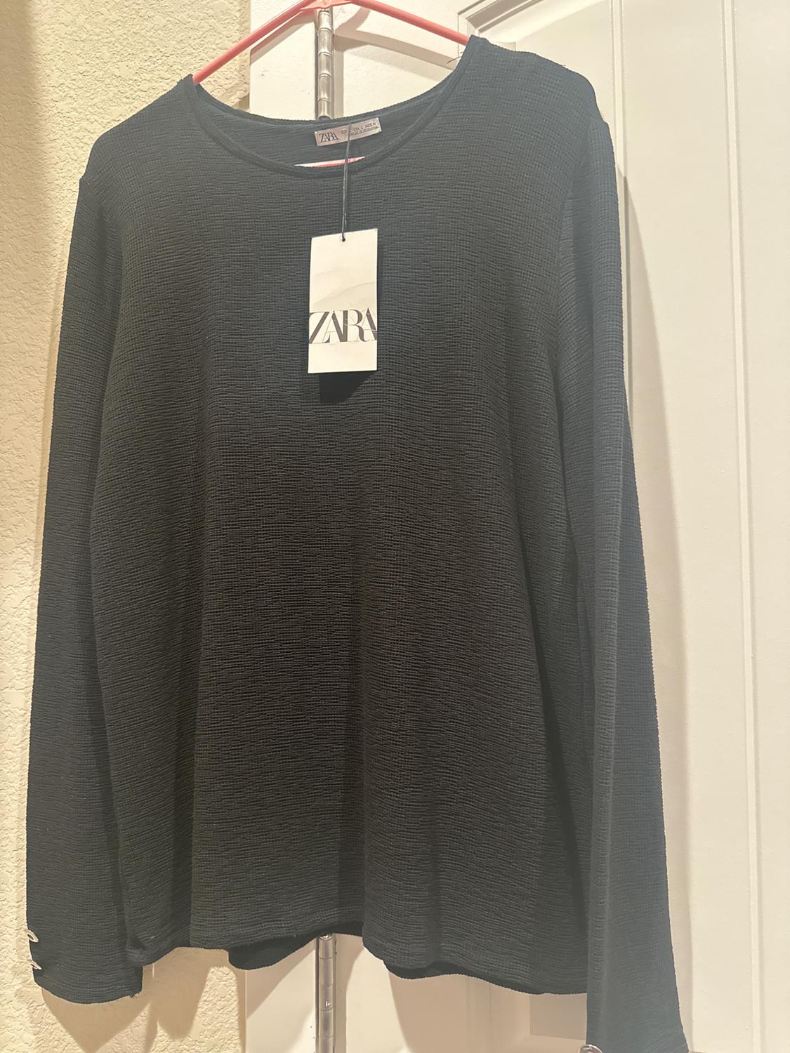 CAMISETA TEXTURA BOTONES