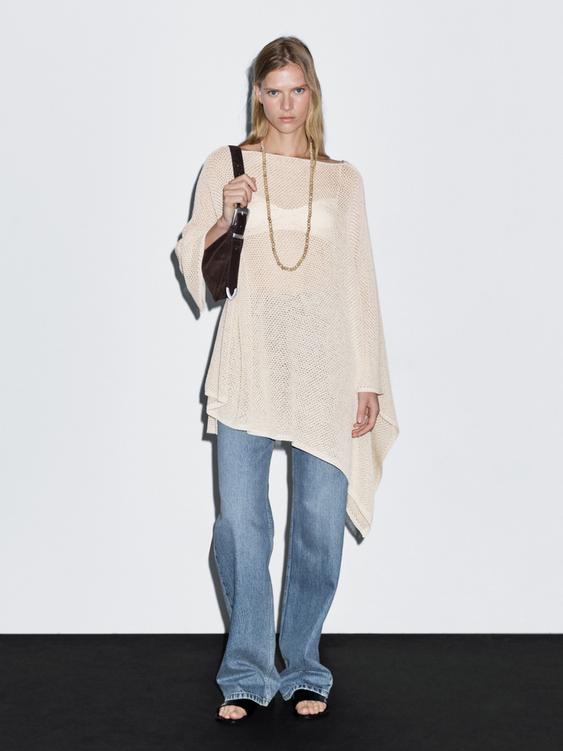 Textured knit cape
