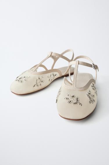 BALLERINES OUVERTES À L'ARRIÈRE BRODÉES FANTAISIE - Blanc écru de Zara - Image 2