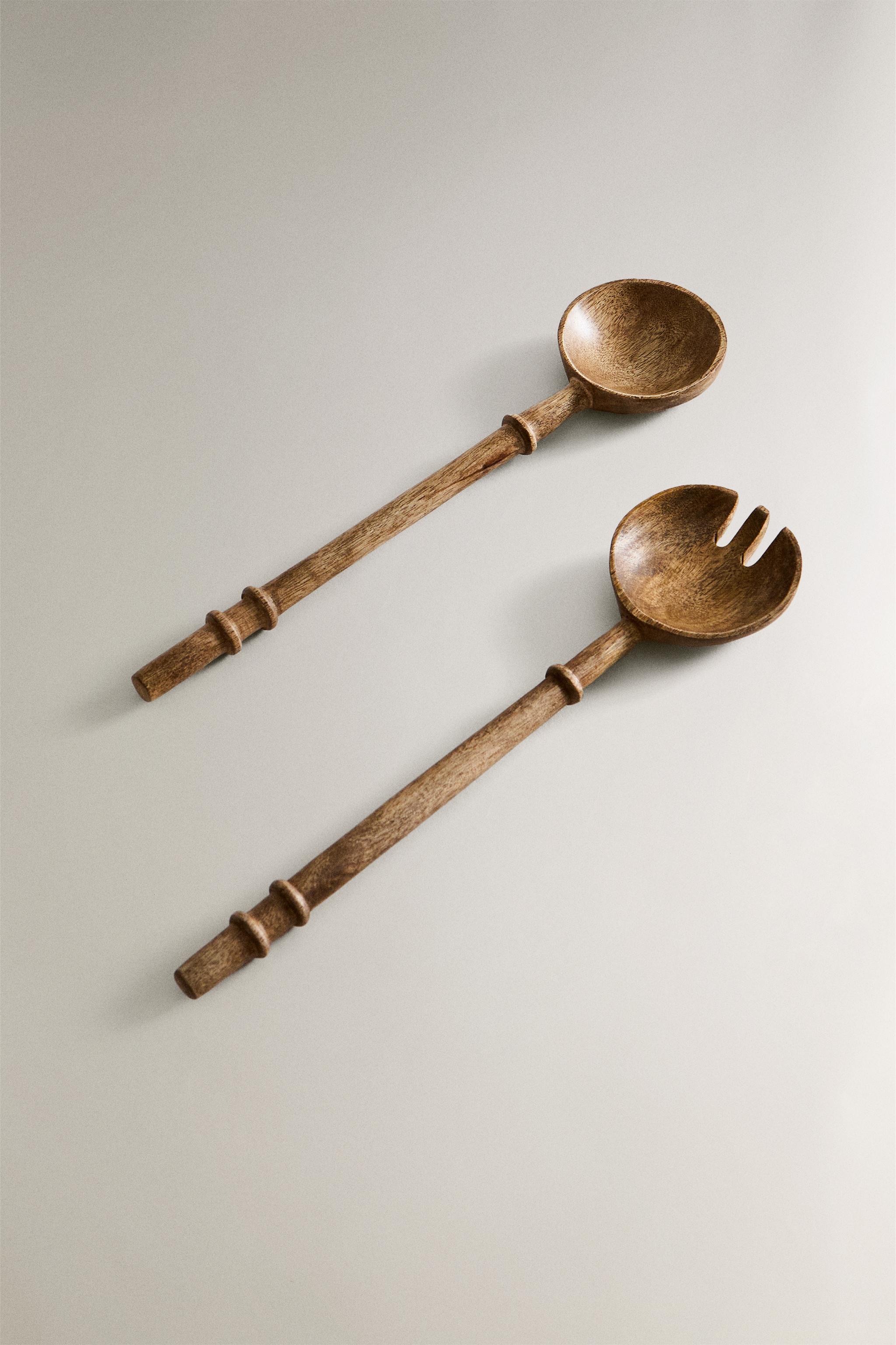 WOODEN SALAD SERVING SET (SET OF 2) — Light beige