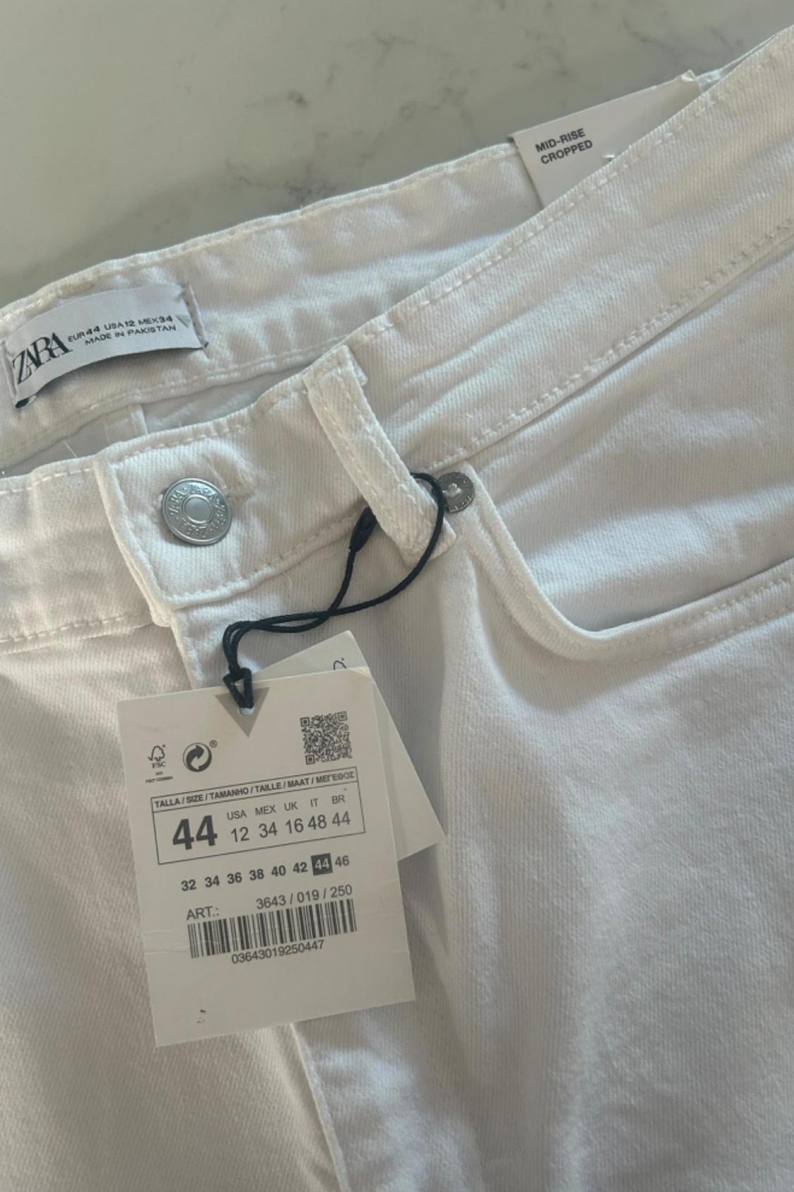 CROPPED FLARE MID-RISE JEANS - Image 6
