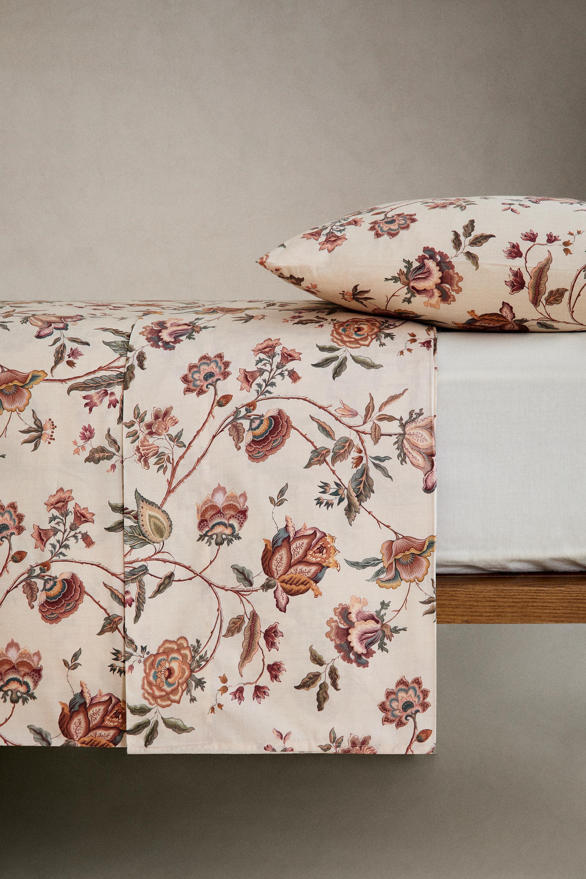 FLOWER AND BRANCH SATEEN FLAT SHEET (300 THREAD COUNT)