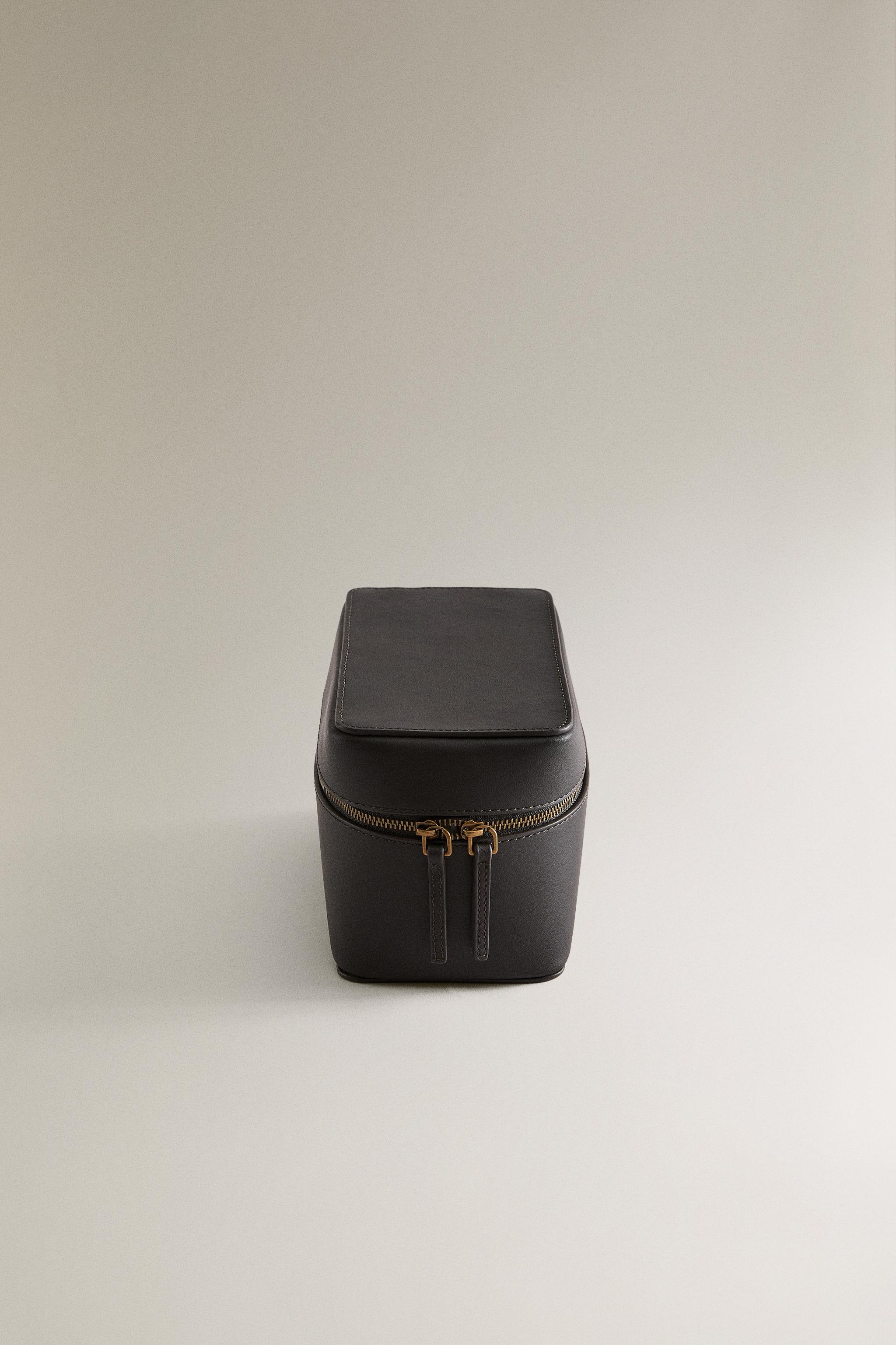 TRAVEL LEATHER JEWELRY BOX