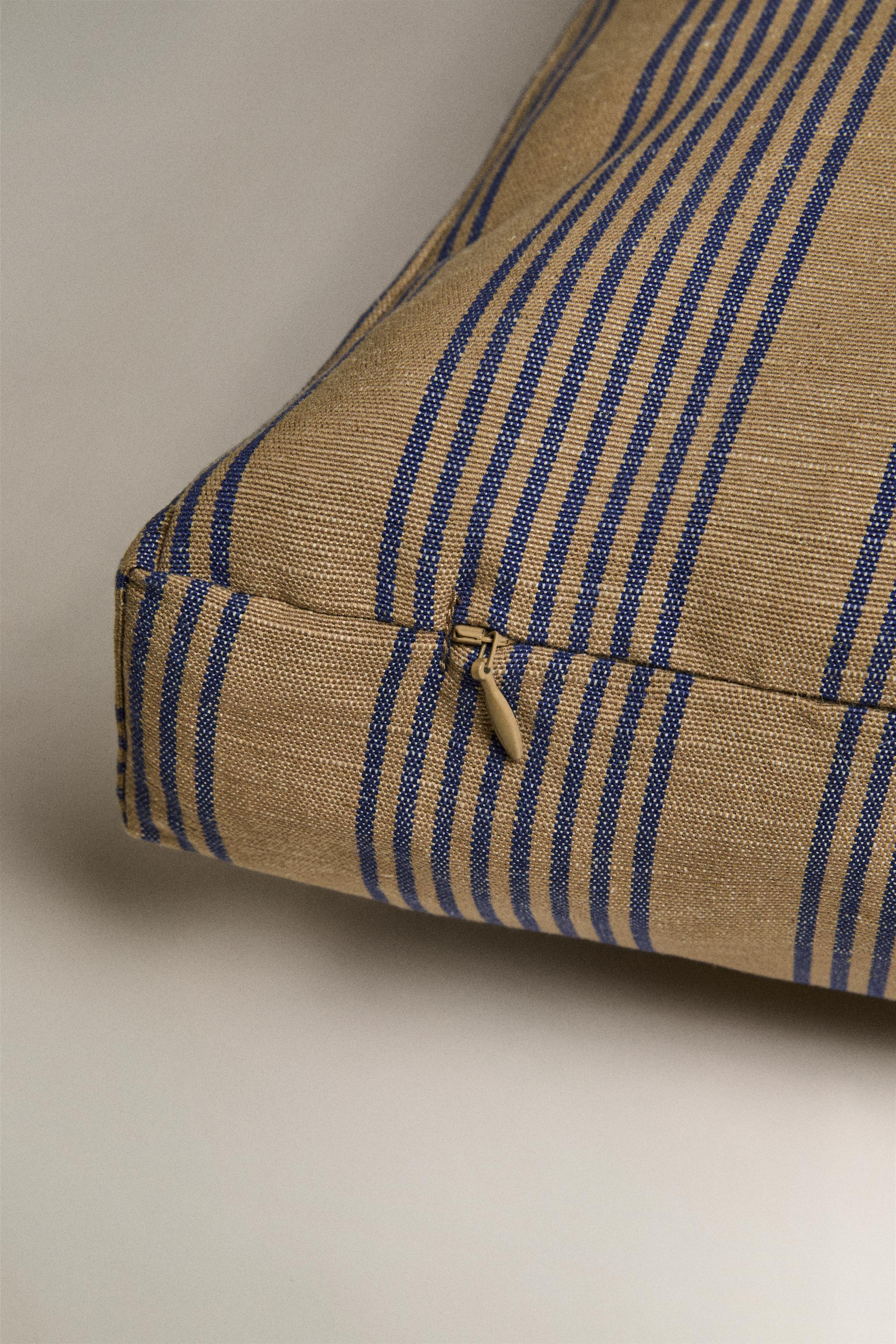 STRIPED BENCH BACK CUSHION