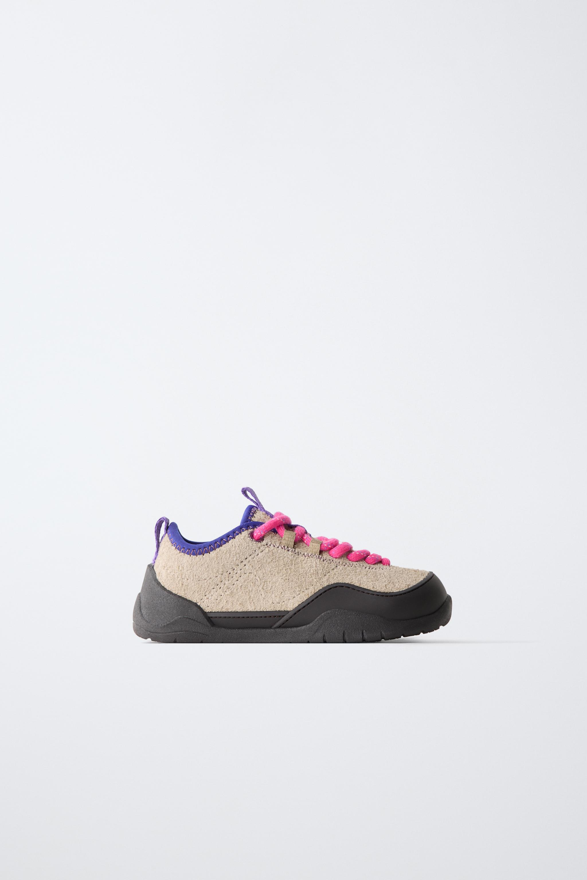 ZAPATILLA DEPORTIVA TÉCNICA.