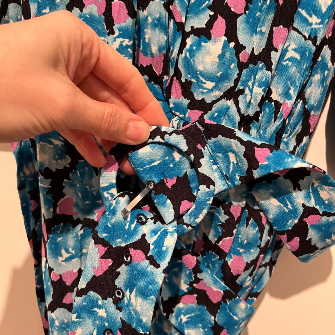 VOLUMINOUS PRINTED DRESS - Image 6