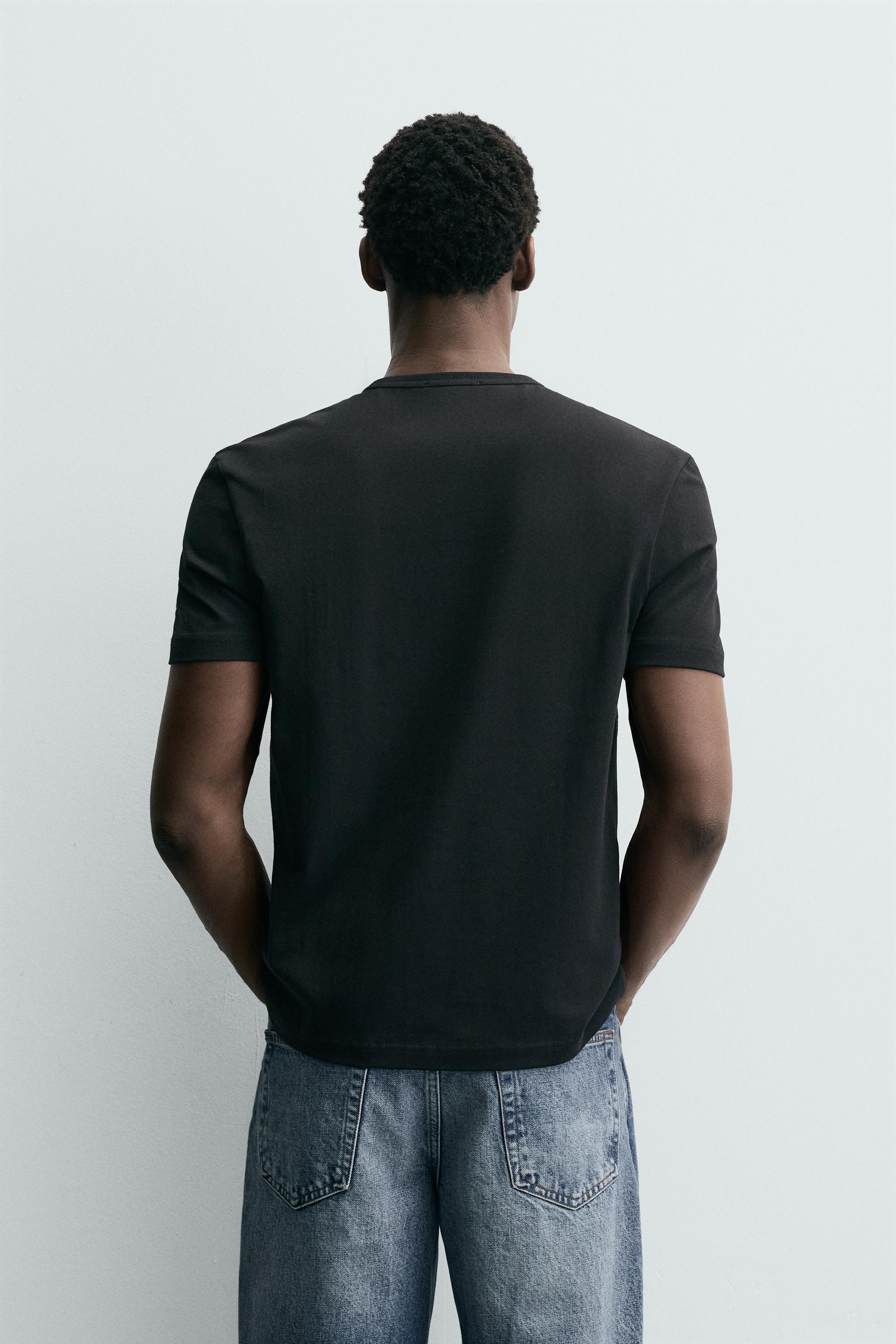HENLEY NECK T-SHIRT