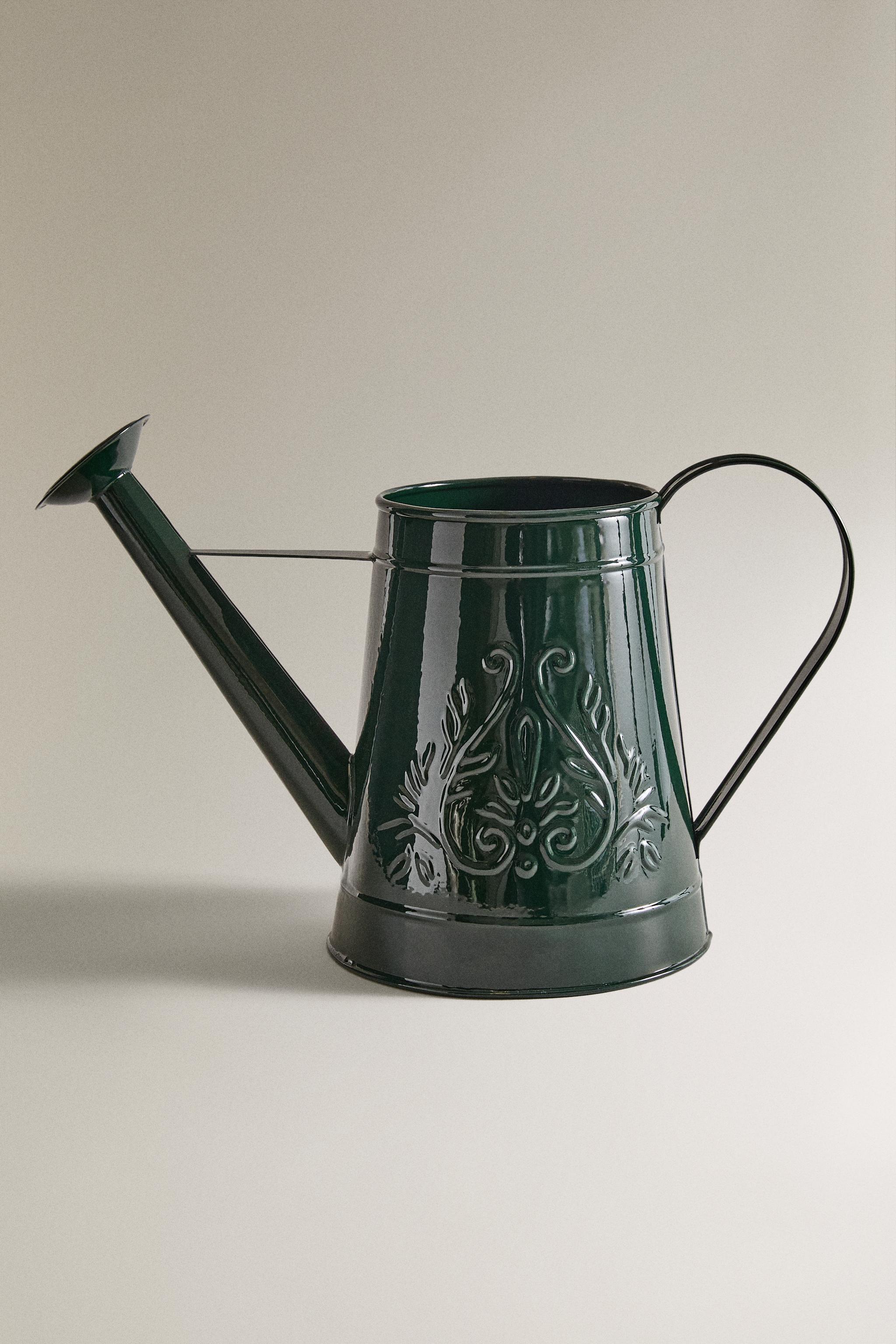 STEEL GARDEN WATERING CAN - Green | ZARA United States