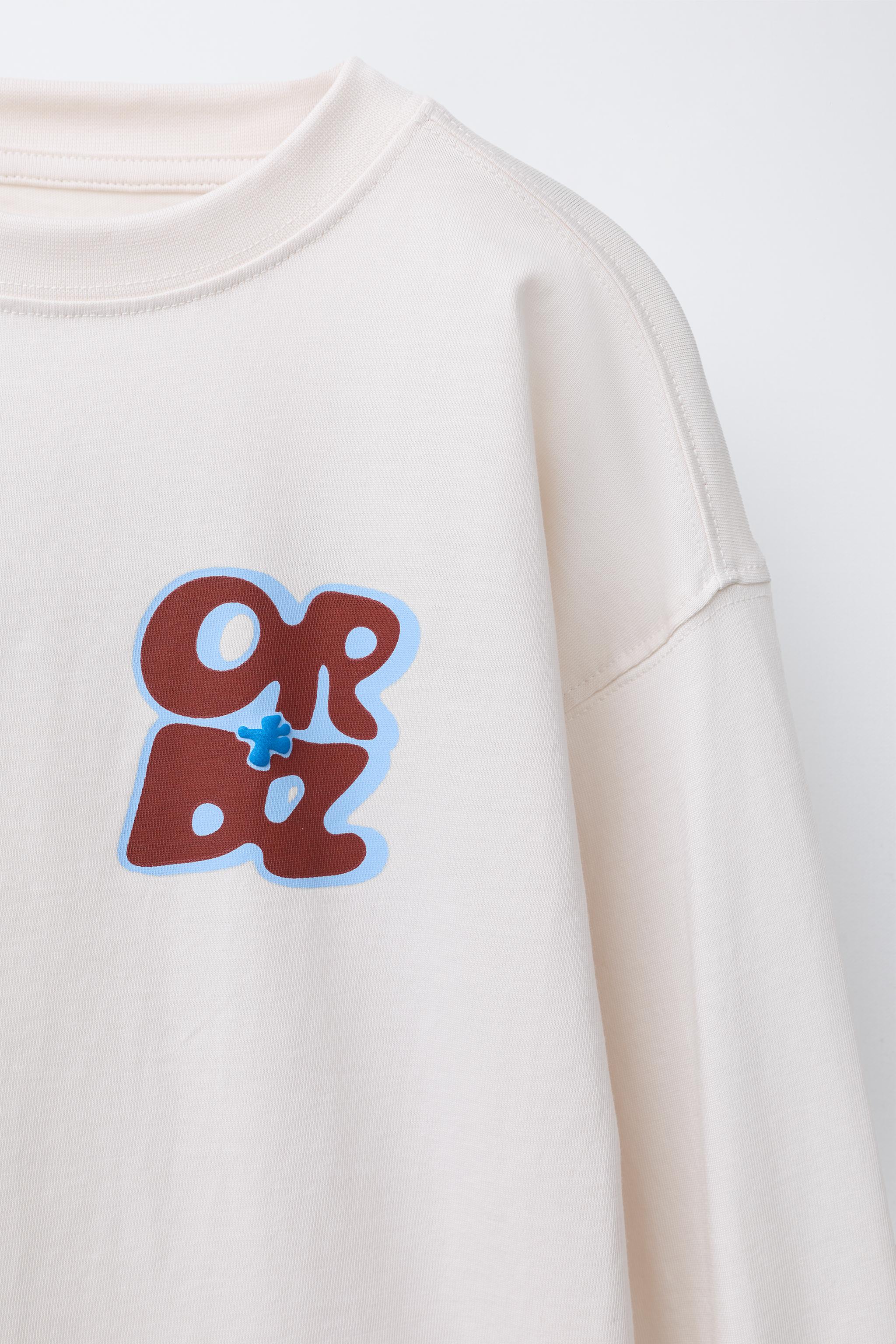 RAISED TEXT PRINT T-SHIRT