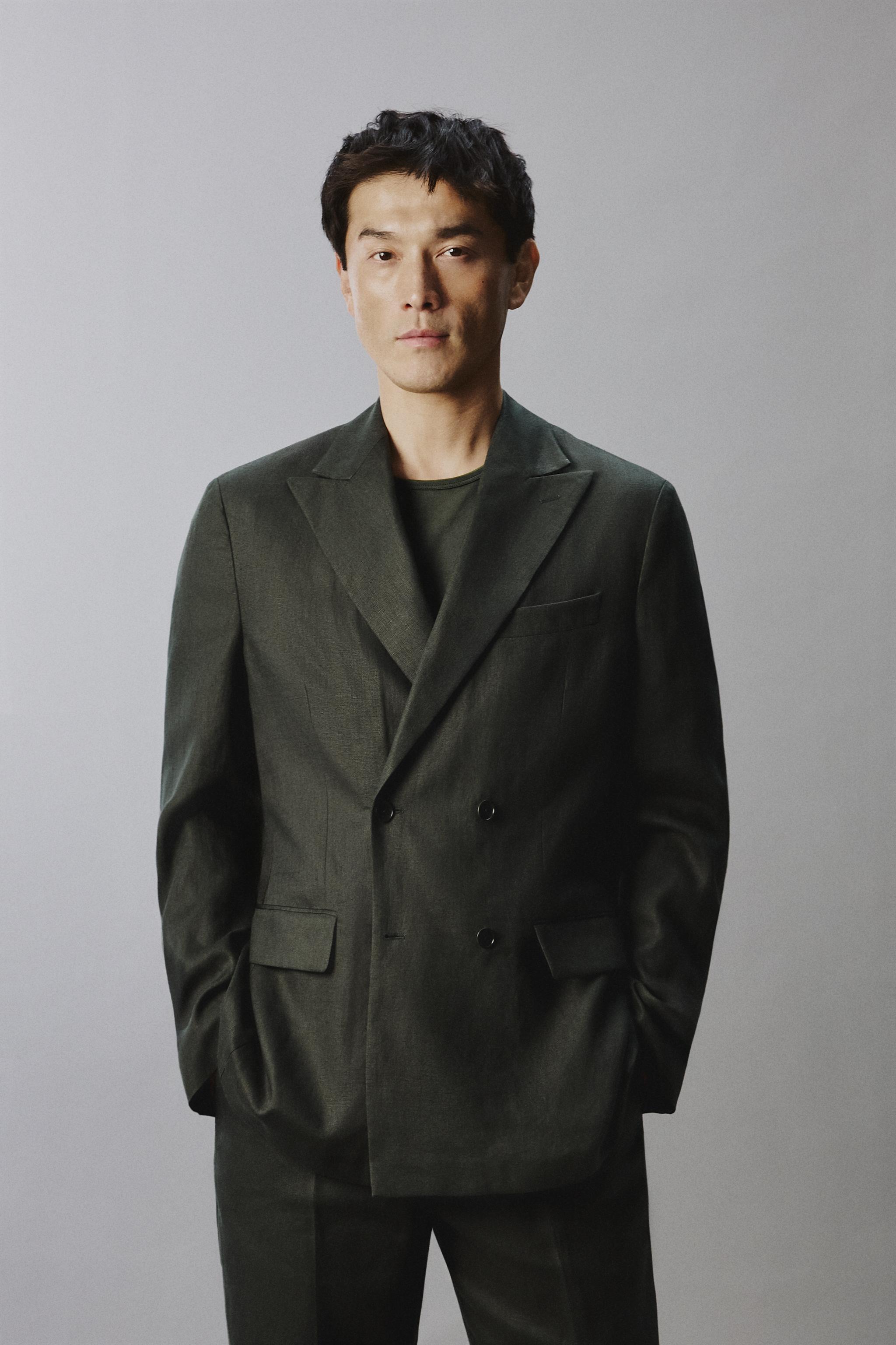 100% LINEN DOUBLE-BREASTED SUIT BLAZER