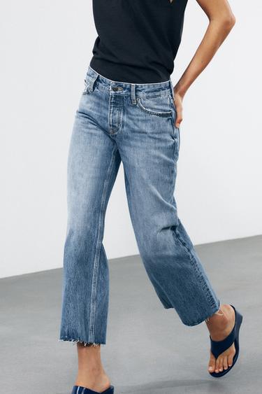 ZW COLLECTION LOW-RISE CROPPED FLARE JEANS - Mid-blue by Zara - Image 1