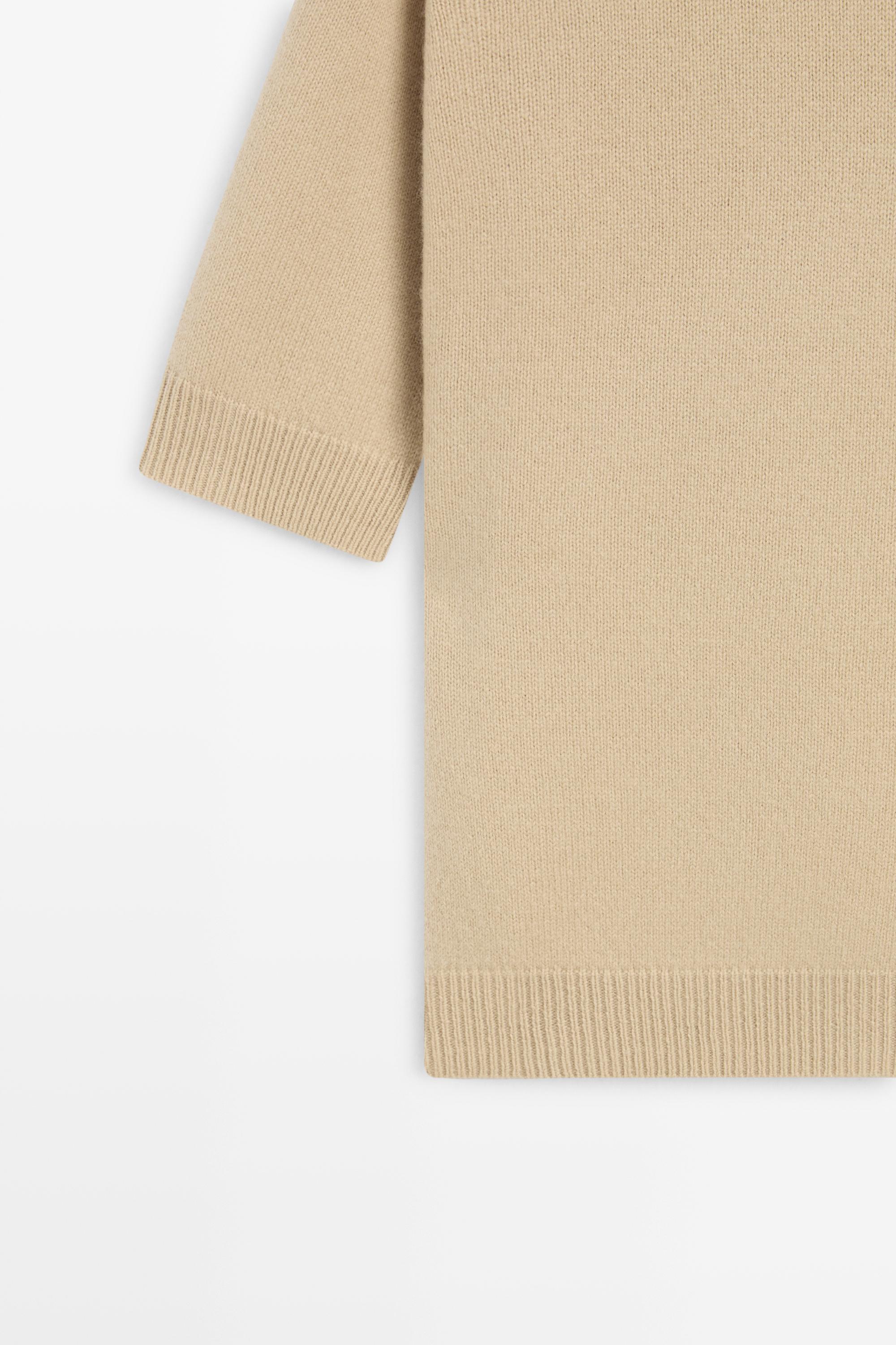 Oversize short sleeve knit sweater