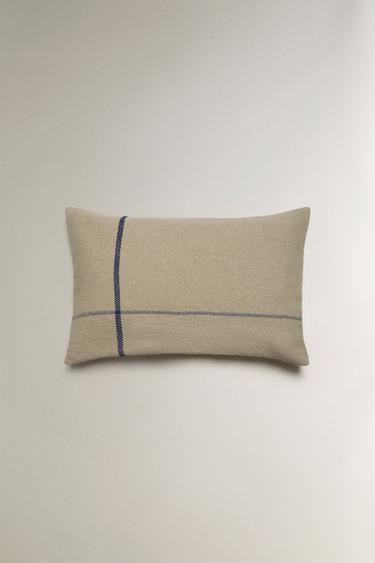 HOUSSE DE COUSSIN LIGNE CONTRASTANTE - Beige clair de Zara - Image 0