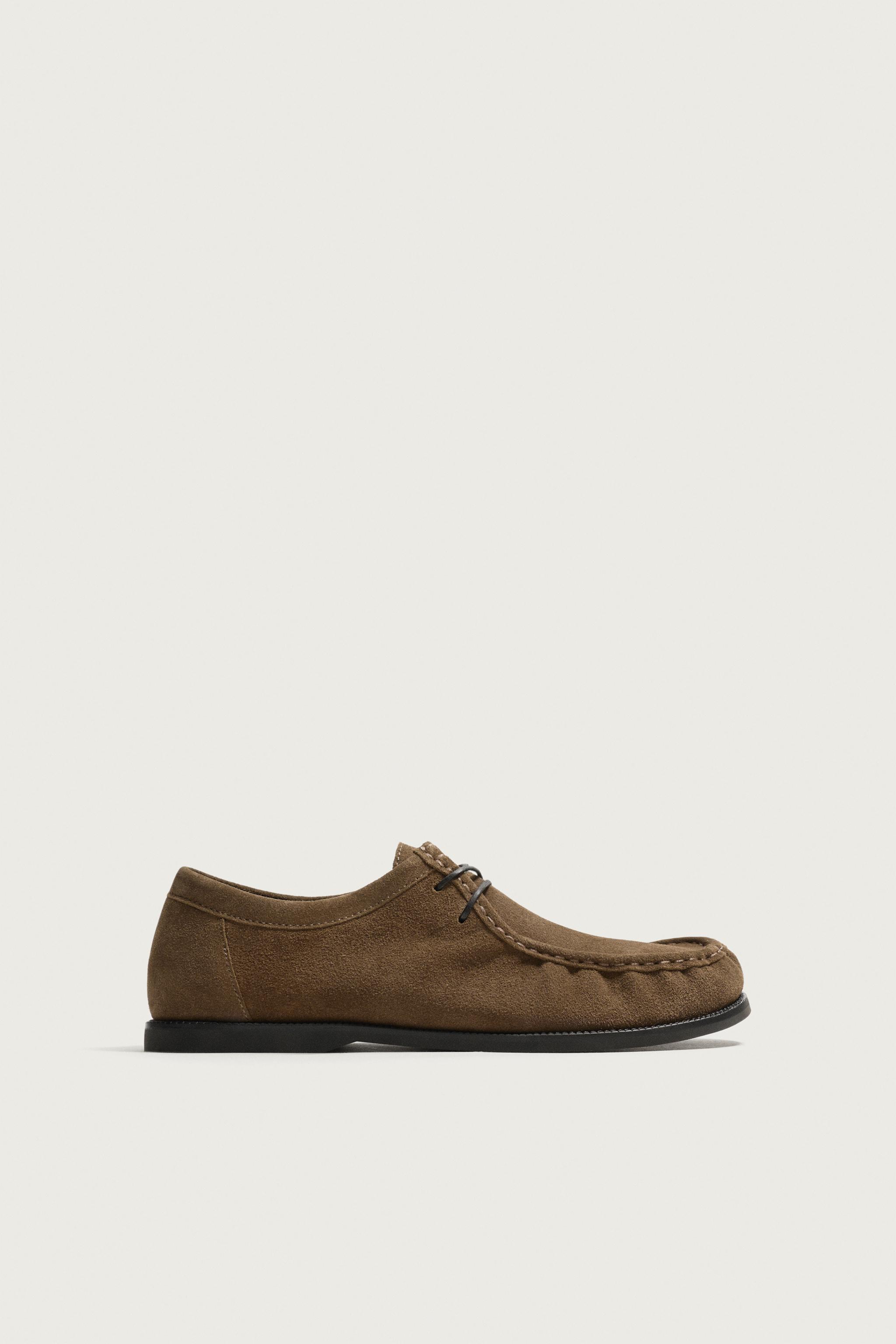 CHAUSSURES EN CUIR