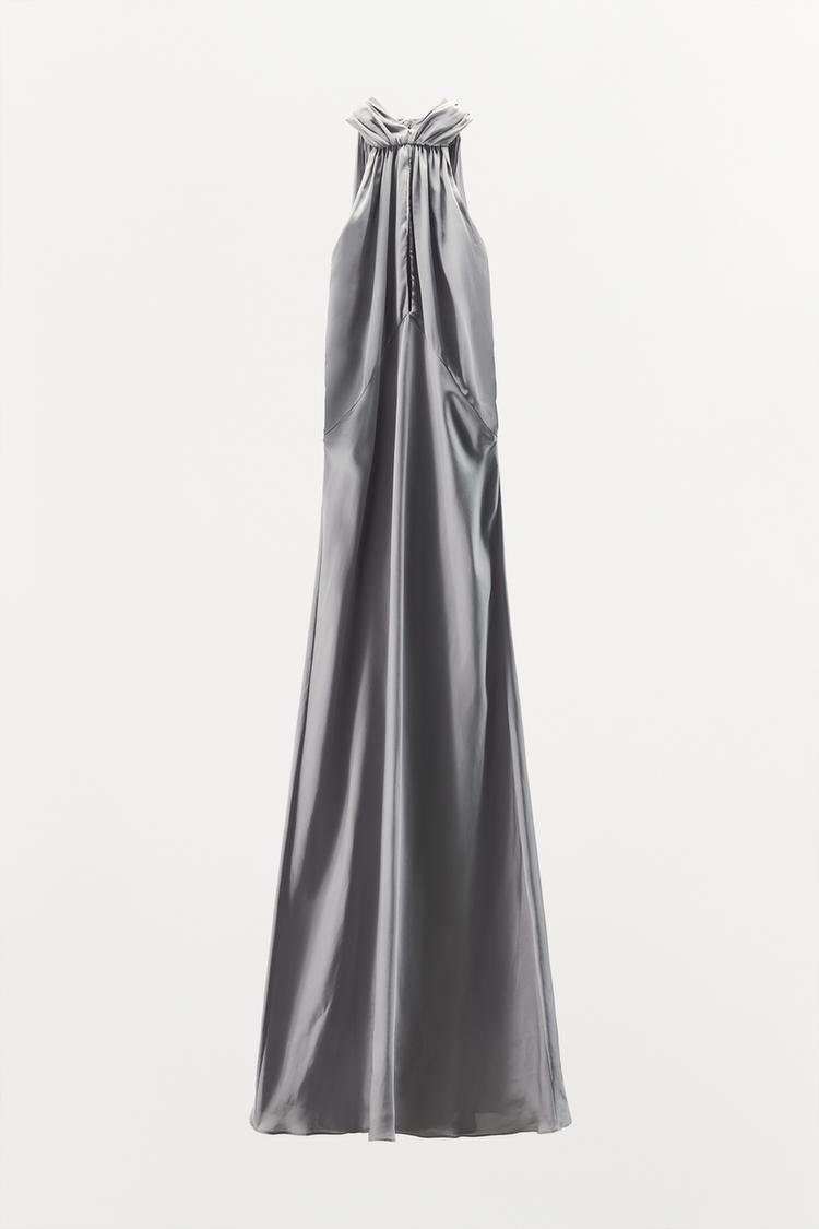 SATIJNEN JURK MET CAPE LIMITED EDITION