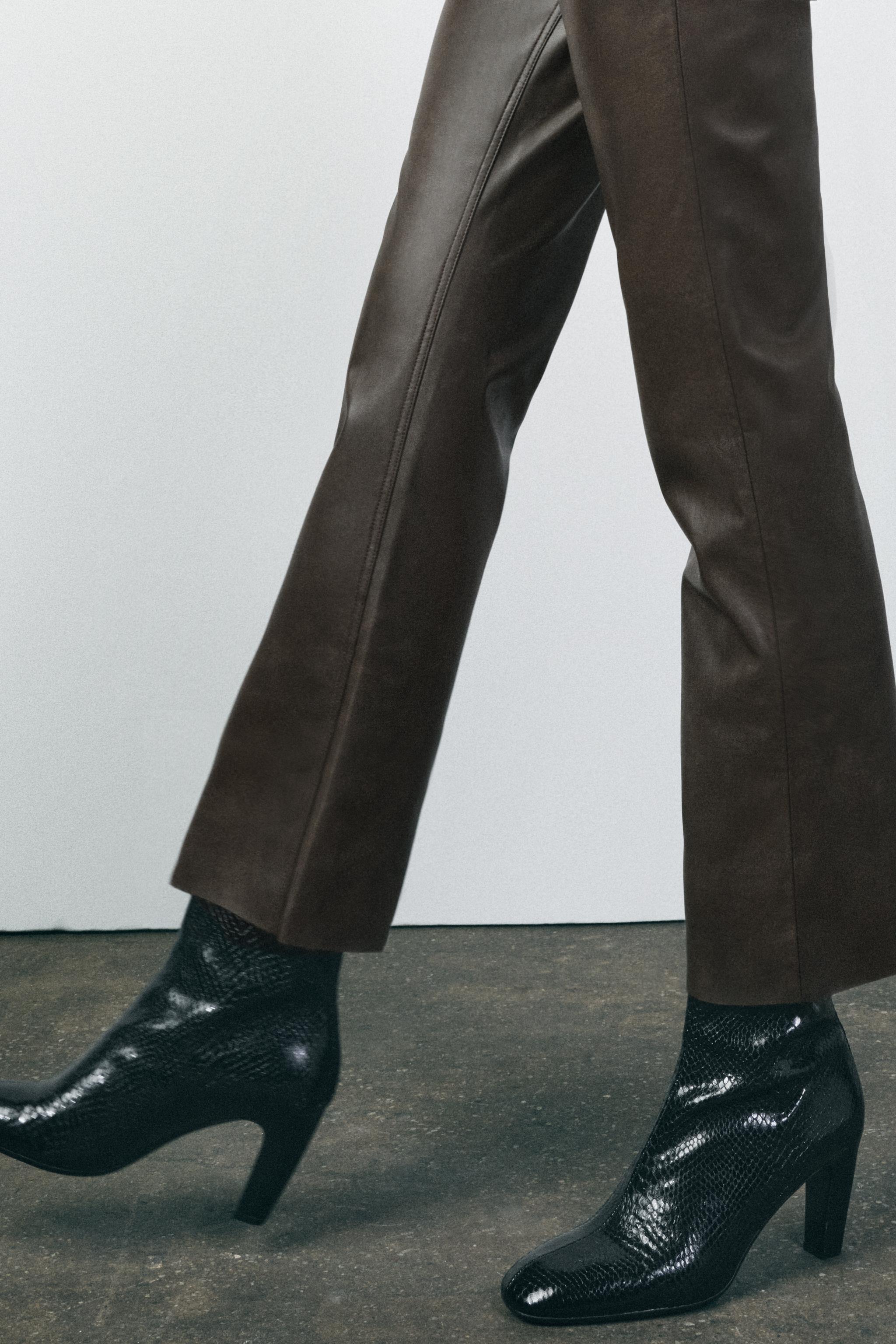 ZW COLLECTION FAUX LEATHER HIGH-WAISTED BOOTCUT CROPPED