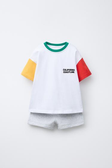 CONXUNTO JOGGING CAMISETA TEXTO E BERMUDAS JASPEADA - Gris vigoré de Zara - Imaxe 0