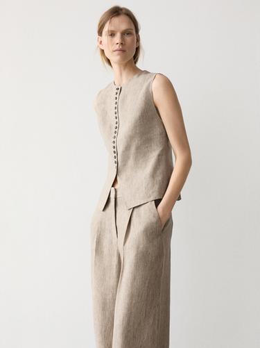 Gilet mélangé boutonné en lin - Beige de Zara