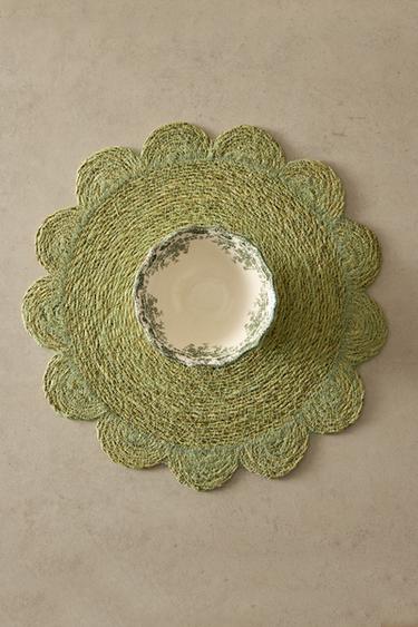 Zara Yeşilimsi - ÇİÇEKLİ RATTAN AMERİKAN SERVİS