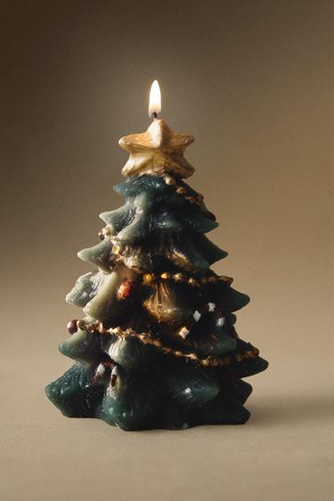 GINGERBREAD TREE SCENTED CANDLE — Red 1