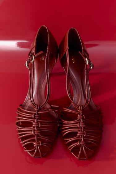 SANDALIA TACÓN CANGREJERA - Rojo de Zara
