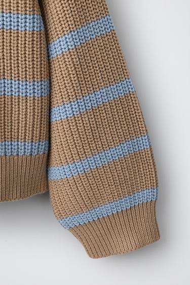 PULL EN MAILLE À RAYURES - Beige clair de Zara - Image 3