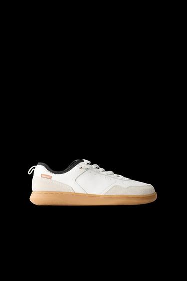 BAMBA PIEL BAREFOOT - Blanco de Zara - Imagen 0