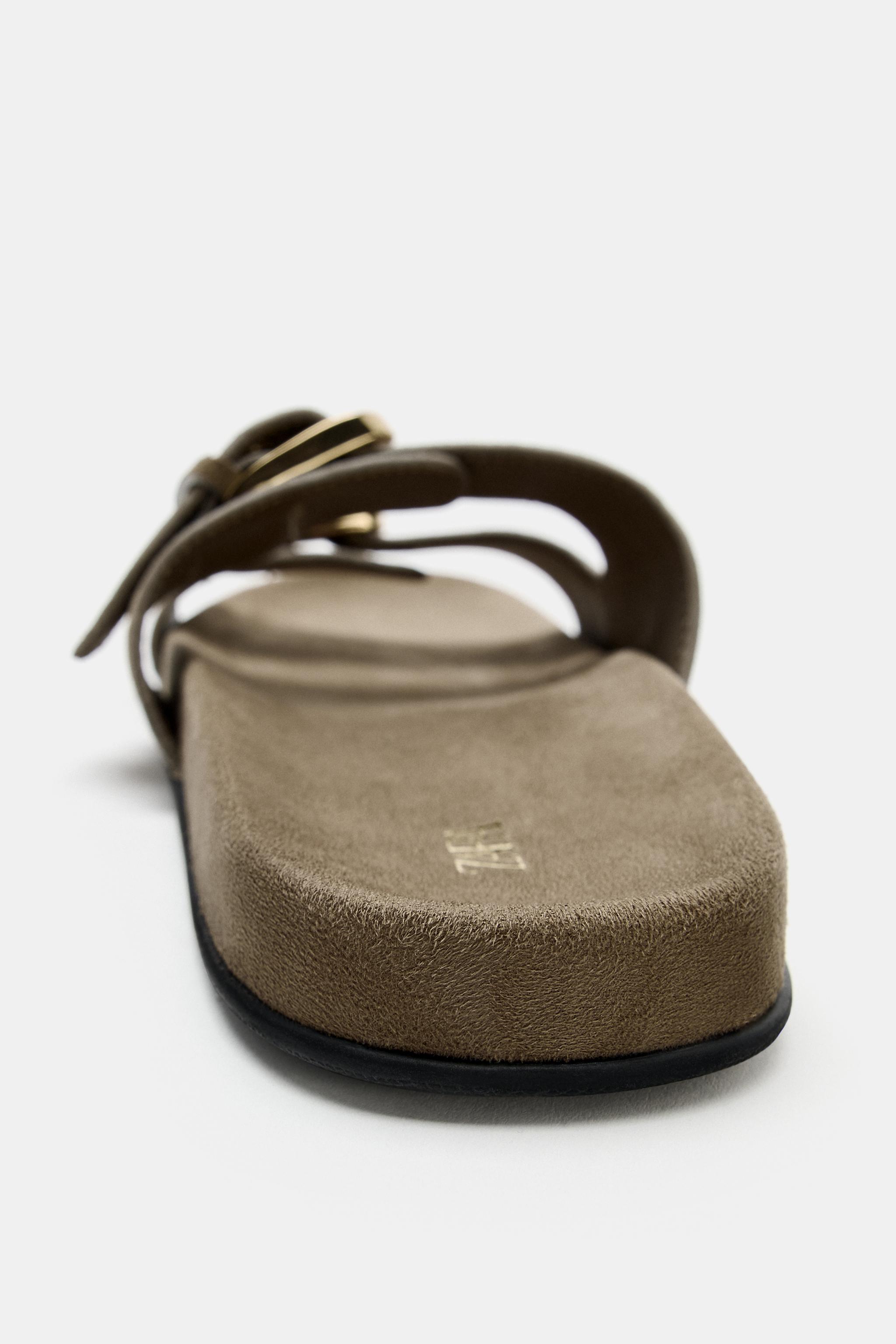 SUEDE BUCKLED SANDALS