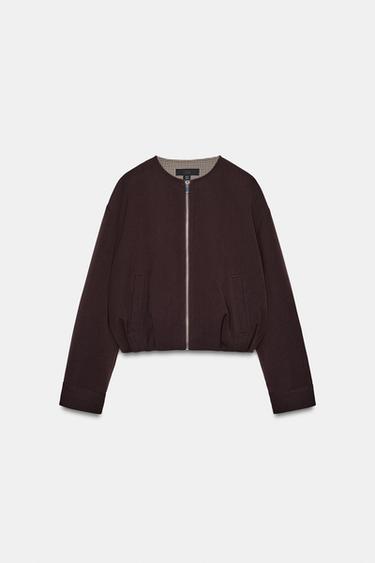 CHAQUETA BOMBER BAJO FRUNCES - Marrón de Zara - Imagen 0