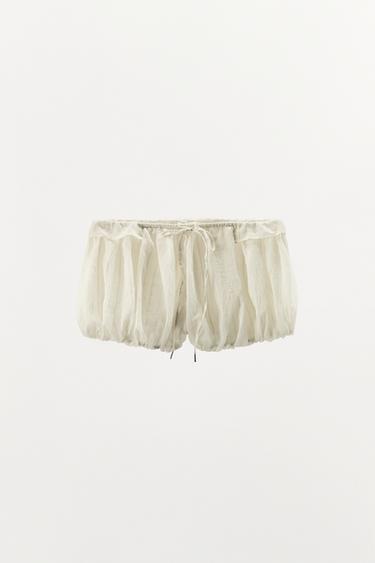 SHORTS BOMBACHO RAYAS VOLANTES - Crudo de Zara