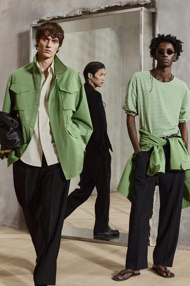 MAJICA Z OKROGLIM OVRATNIKOM IZ BOMBAŽA IN LANU -  od Zare