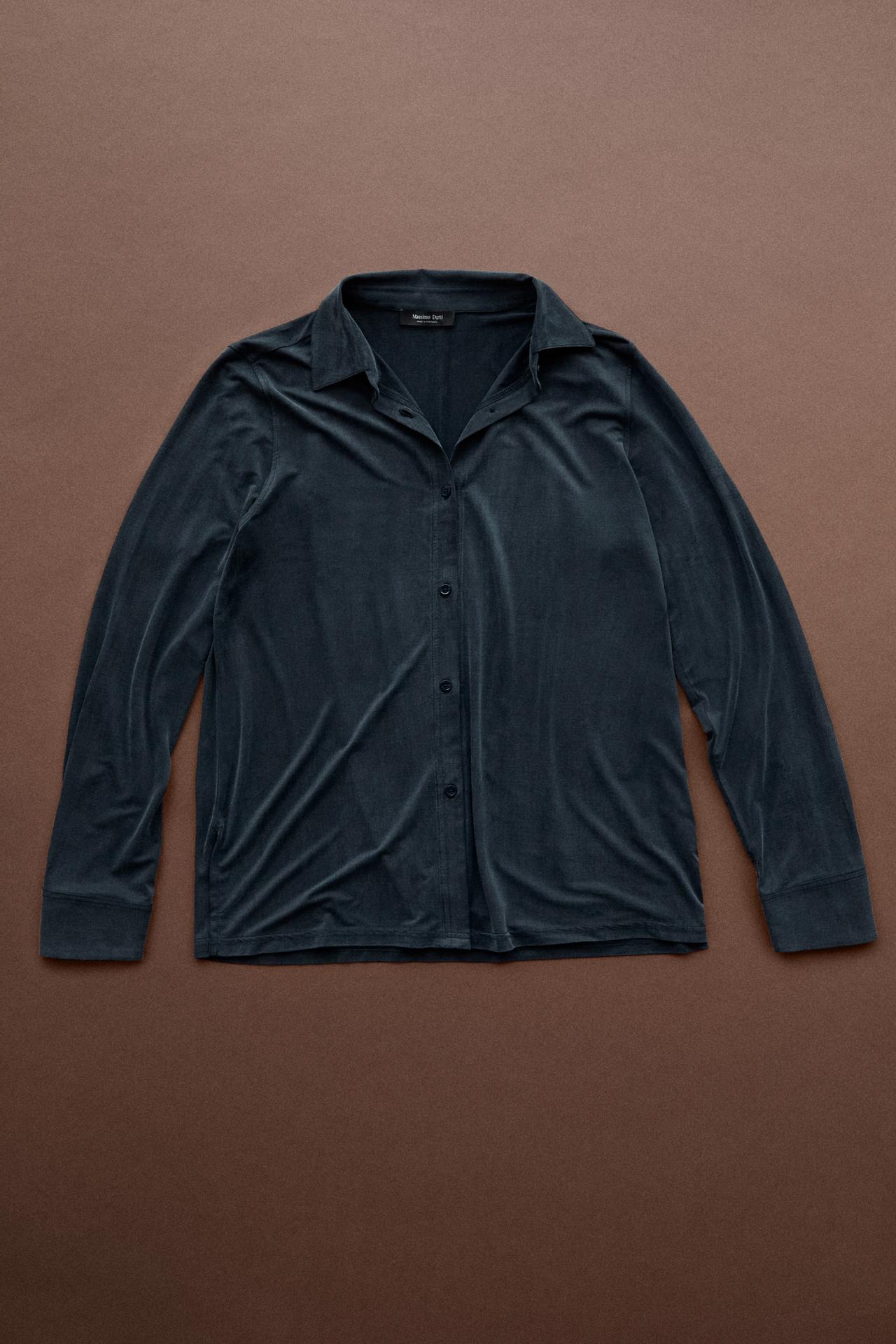 Flowing shirt with shirt collar - STUDIO — Blue