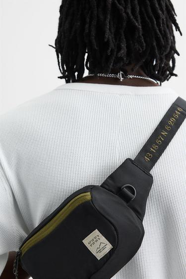 POCHETE TÉCNICA COM CONTRASTE - Preto da Zara - Imagem 0