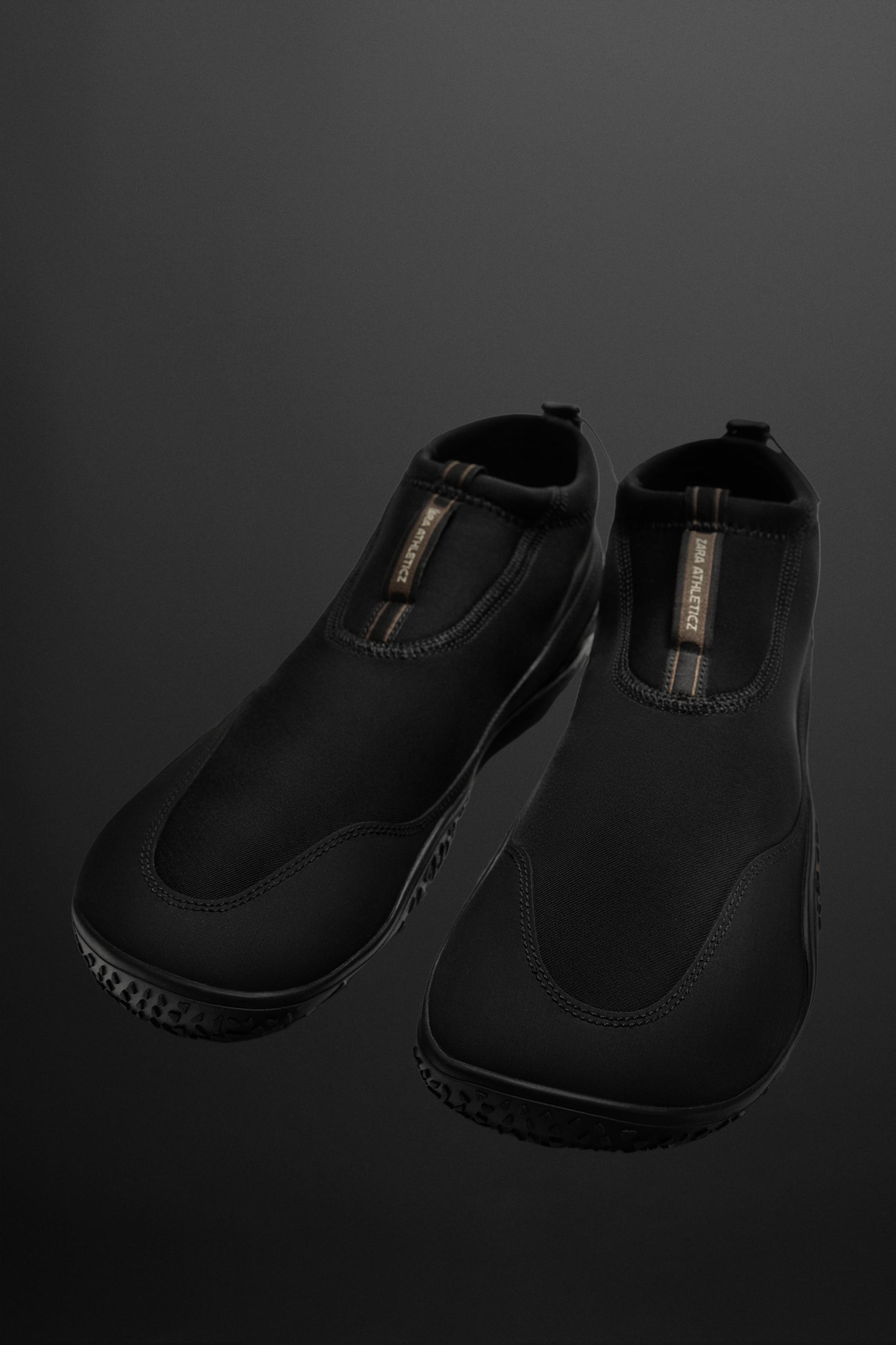 WATER SNEAKERS X VIBRAM® - Black | ZARA United States