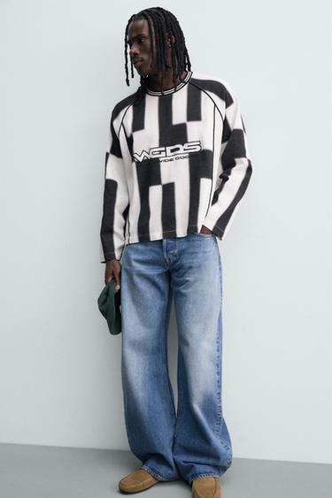 T-SHIRT EN JACQUARD À RAYURES STRUCTURÉ - Blanc / Noir de Zara - Image 6