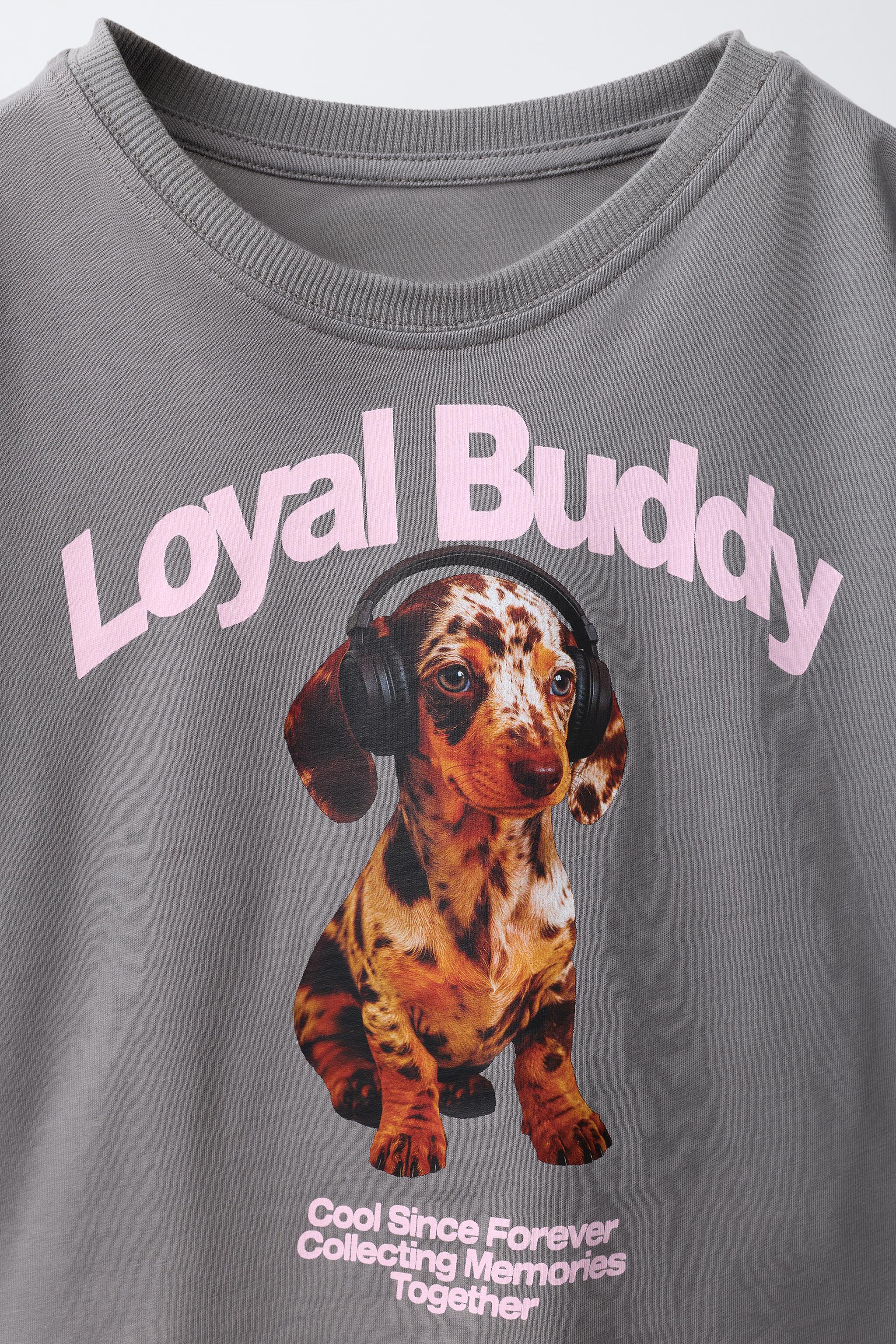 T-SHIRT IMPRIMÉ CHIEN ET INSCRIPTION