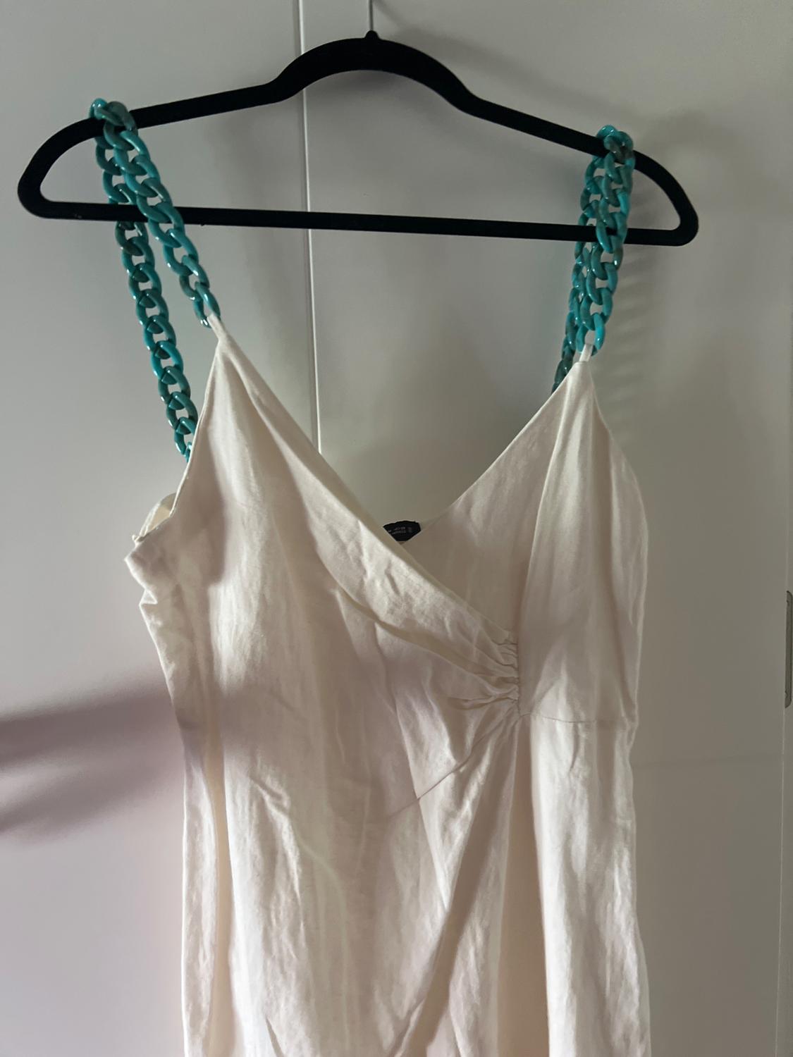 LINEN JUMPSUIT WITH CHAINS - Image 6